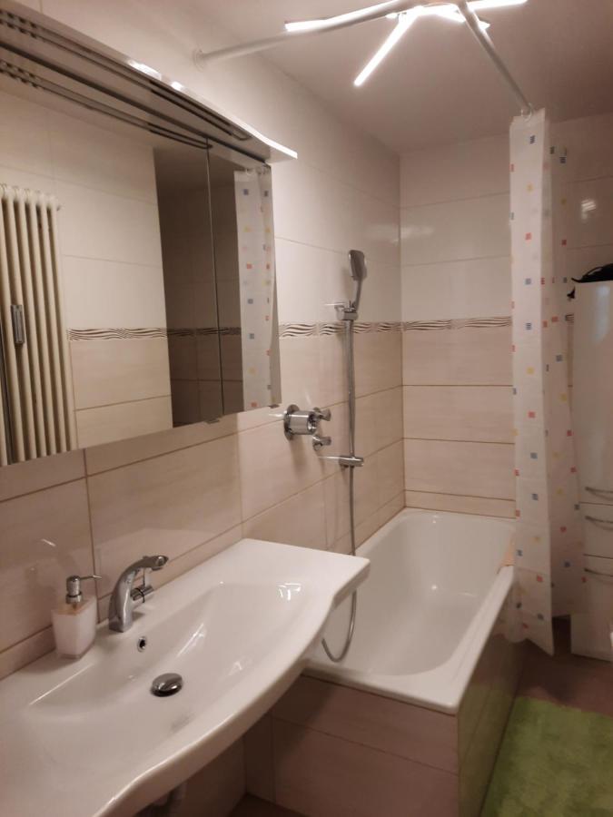 Moderne 3Zimmer Wohnung, In Koenigsbrunn Bei Augsburg Zewnętrze zdjęcie